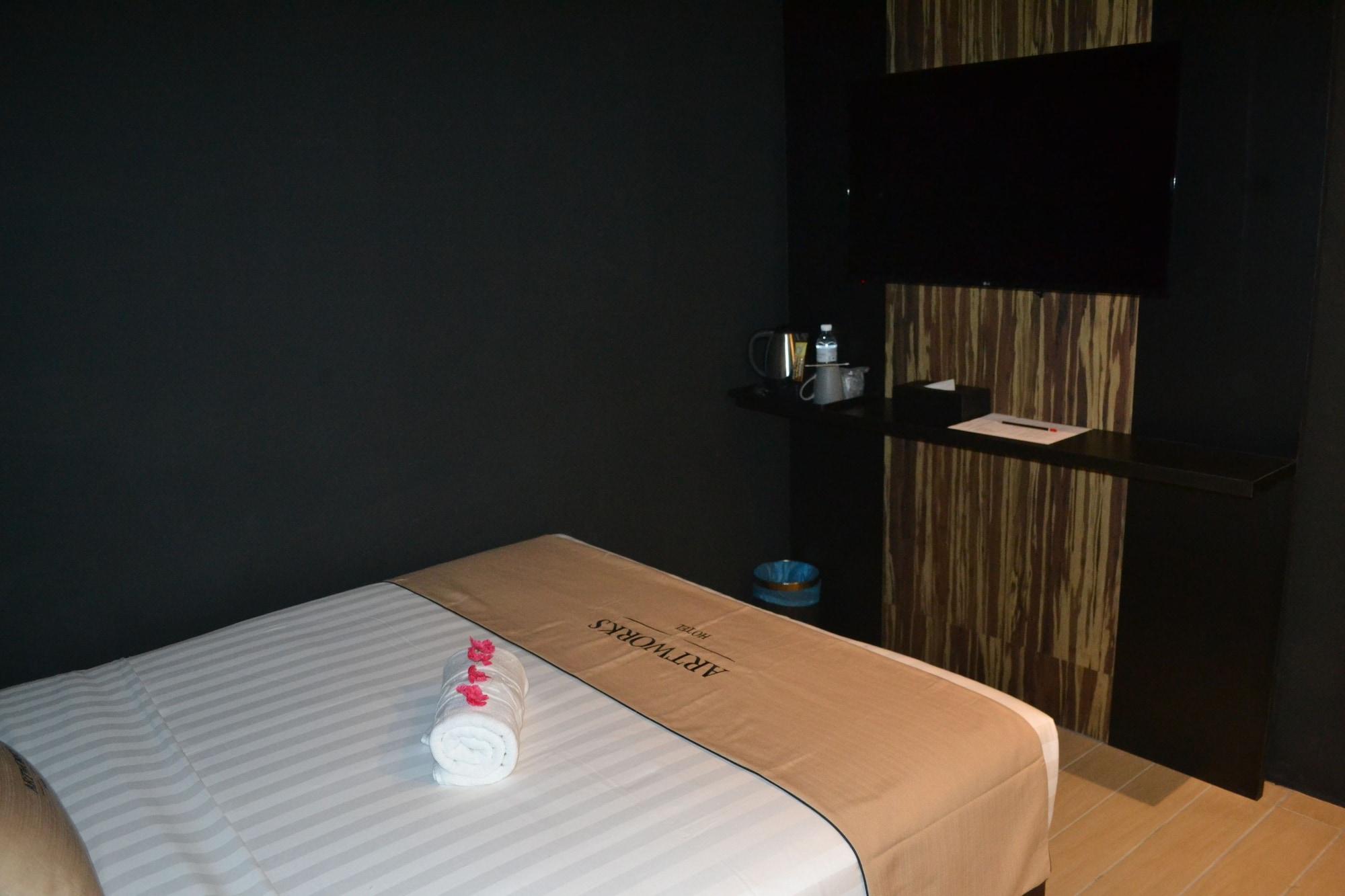 Artworks Hotel Ipoh Esterno foto