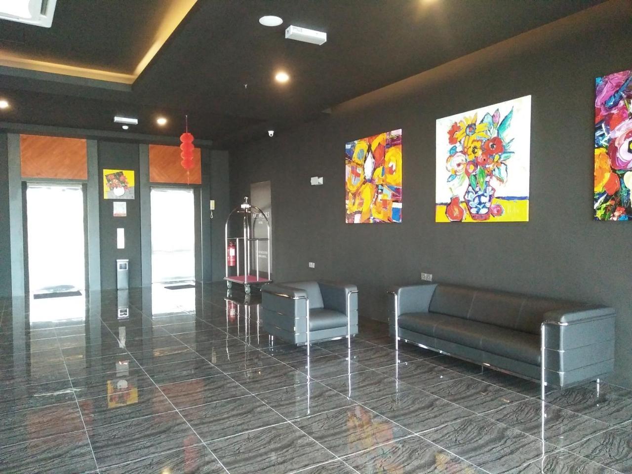 Artworks Hotel Ipoh Esterno foto
