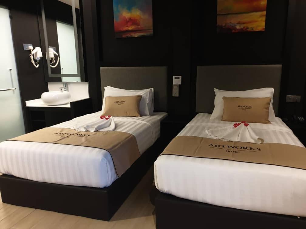 Artworks Hotel Ipoh Esterno foto
